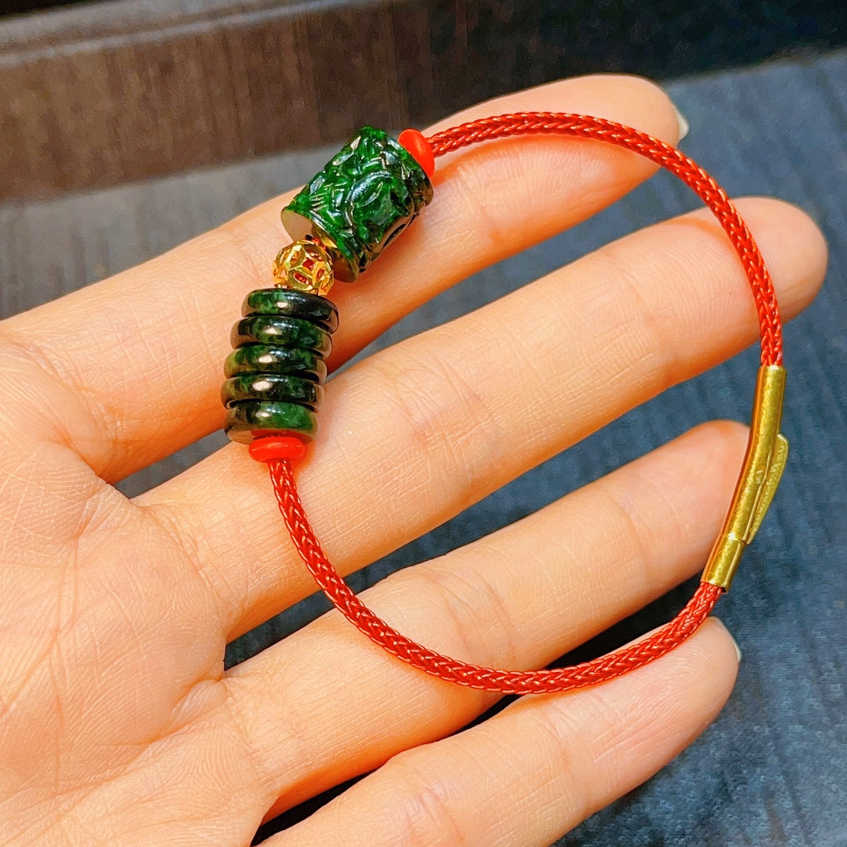 Vòng Tay Lu Thống Trạm Khắc Ngũ Điếu Ngọc Cẩm Thạch Sơn Thủy Thiên Nhiên Vip - Thắng Giang