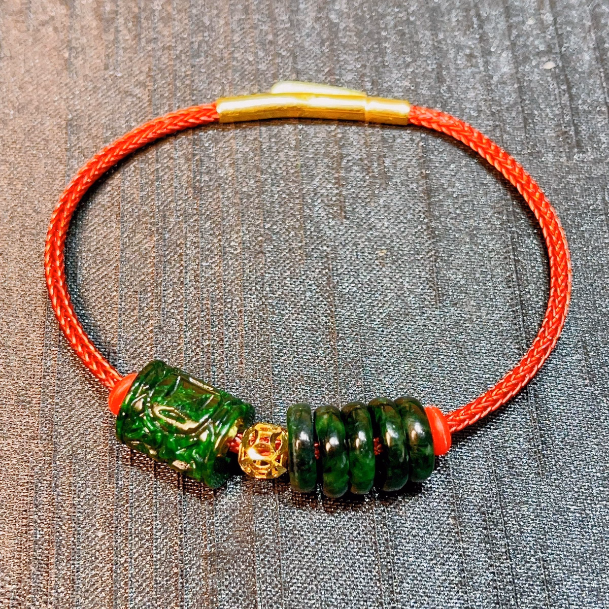 Vòng Tay Lu Thống Trạm Khắc Ngũ Điếu Ngọc Cẩm Thạch Sơn Thủy Thiên Nhiên Vip - Thắng Giang - Ảnh 2