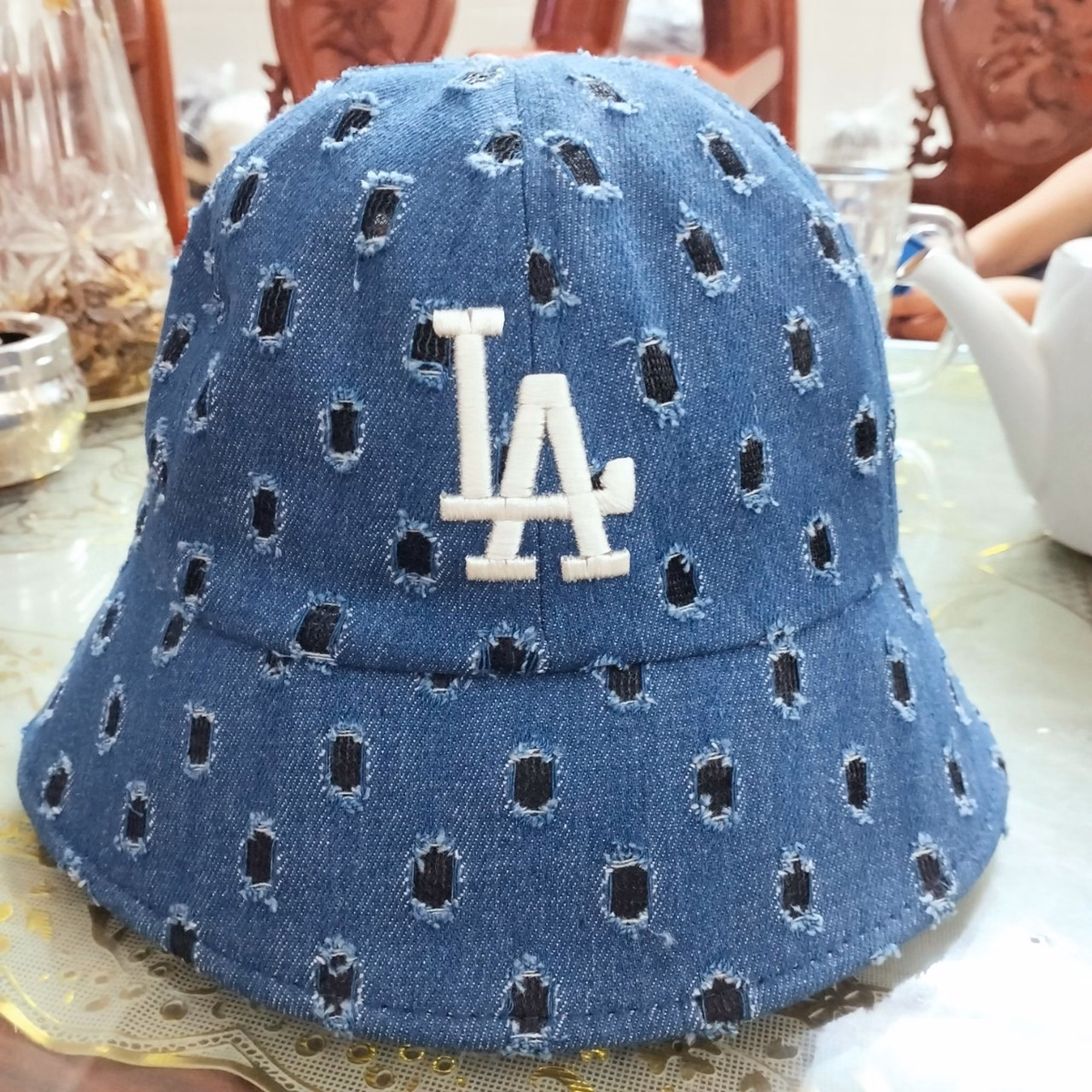 Mũ Bucket Vành Cụp Vải Jean Mới Thêu ''La'' - Shop Mẹ Bống