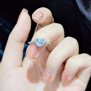 Nhẫn Trái Tim Cao Cấp Có Thẻ Hóa Đơn - Thắng Giang