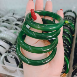 Vòng Tay Chalcedony Xanh Thiên Nhiên - Thắng Giang