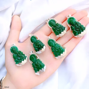 Mặt Dây Chuyền Quan Thế Âm Ngọc Cẩm Thạch Sơn Thủy Thiên Nhiên Bọc Bac Ta - Thắng Giang