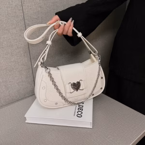 Túi Kẹp Nách, Đeo Vai Phối Xích Khóa Tim Thời Trang Siêu Hiện Đại Wh460 - Winnie House