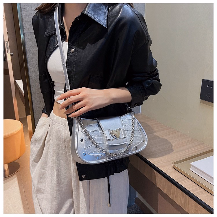 Túi Kẹp Nách, Đeo Vai Phối Xích Khóa Tim Thời Trang Siêu Hiện Đại Pp460 - Pipi Store - Ảnh 7