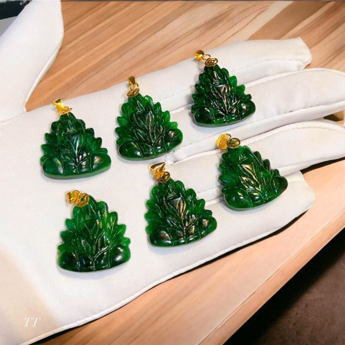 Mặt Dây Chuyền Hồ Ly Chúa Ngọc Cẩm Thạch Sơn Thủy Thiên Nhiên Móc Vàng - Thắng Giang - Ảnh 4